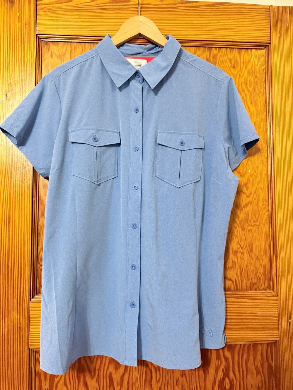 The North Face Women’s Taggart Blue Stretch Logo Button-Up Shirt XL